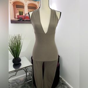Backless Halter neck Jumpsuit